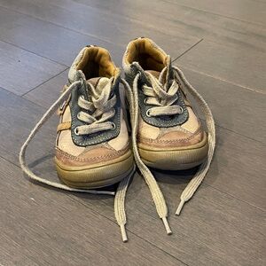 Stylish Kids Shoes in Tan Brown and Gray